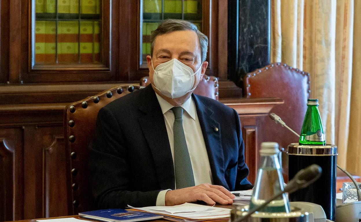 Mario Draghi en su despacho.
