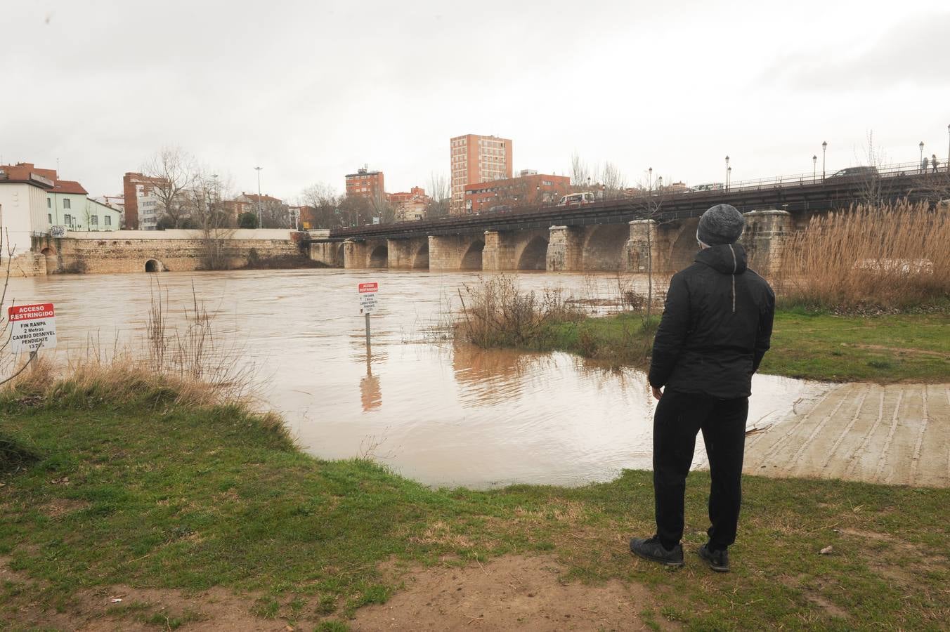 Fotos: Aumenta el caudal de Pisuerga a su paso por Valladolid