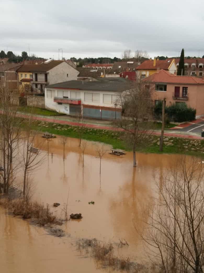 El Duero a su paso por Tudela de Duero. 