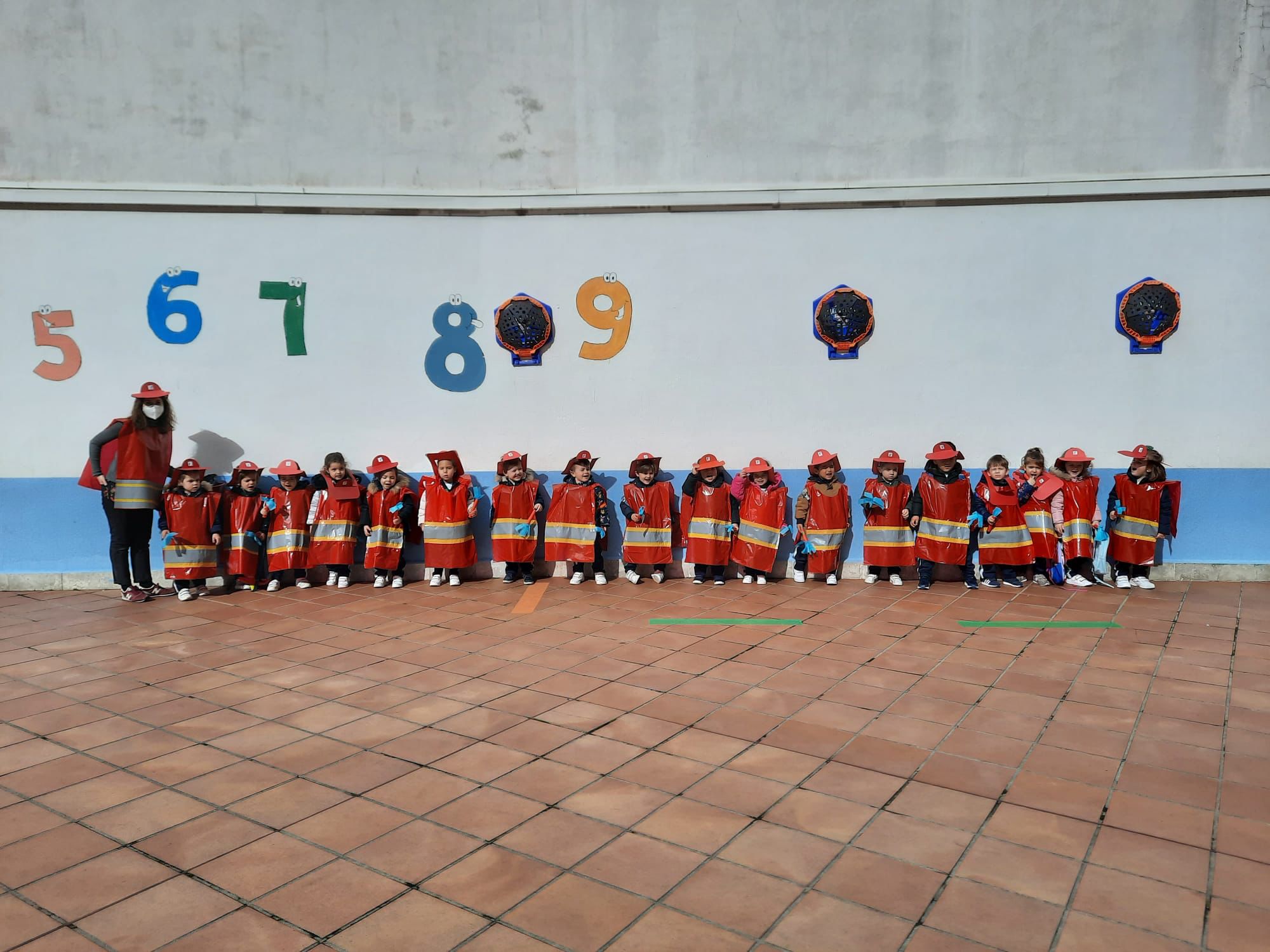 Fotos: Carnaval en el colegio Santa Teresa de Jesús de Valladolid