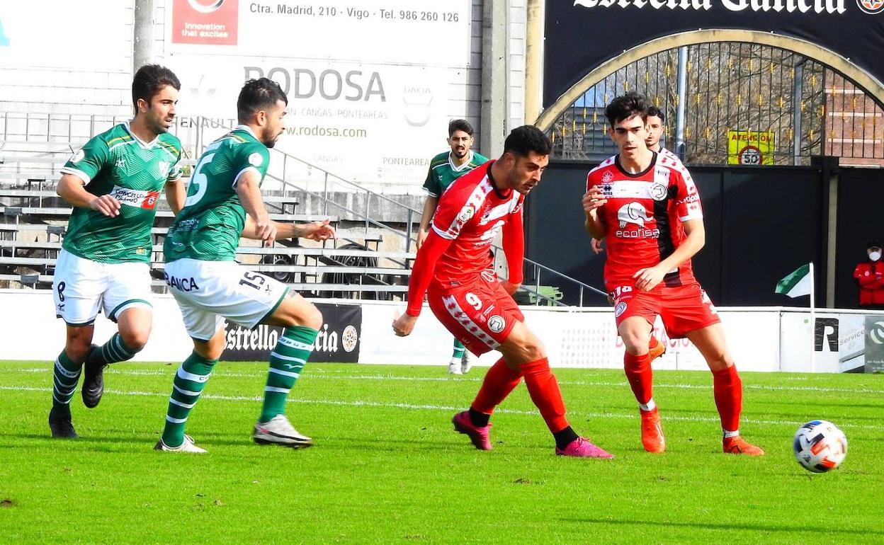 Un discreto Unionistas suma un punto más hacia la PRO ante un superior Coruxo en O Vao (0-0)