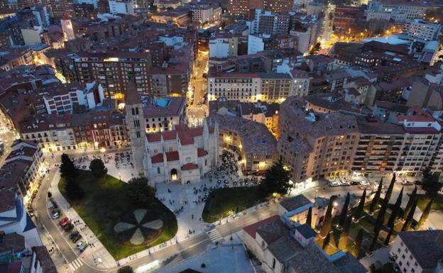 La primera vigilancia de los drones de la Policía de Valladolid se salda con 55 denuncias por no llevar mascarilla