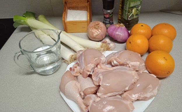 Imagen principal - Recetario Degusta: Fusión de carne y fruta en un apetitoso pollo a la naranja