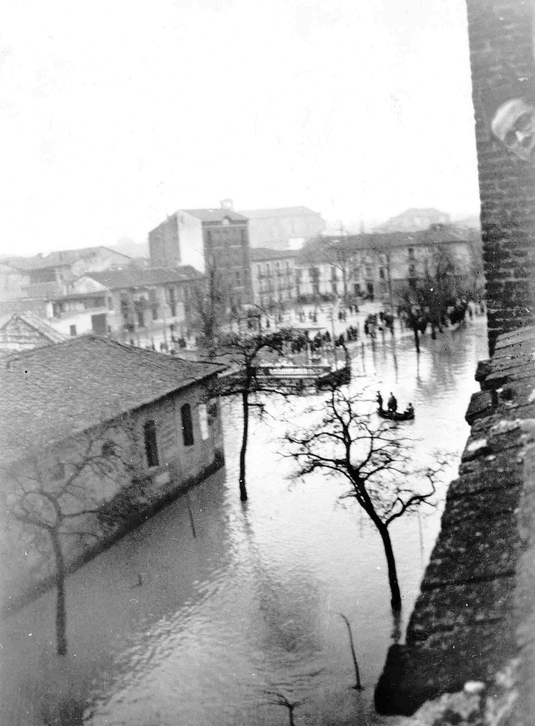 Imagen de la riada que anegó varios barrios de Valladolid en 1936.