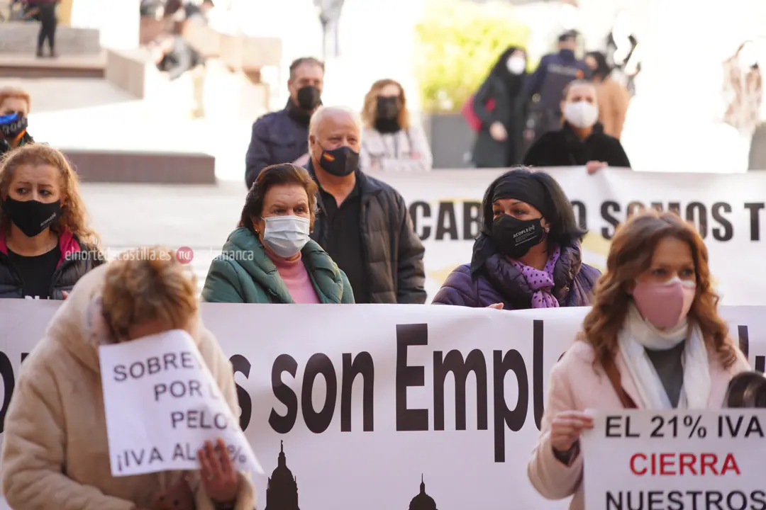 Fotos: Caravana de autónomos para pedir ayudas directas para mantener su actividad