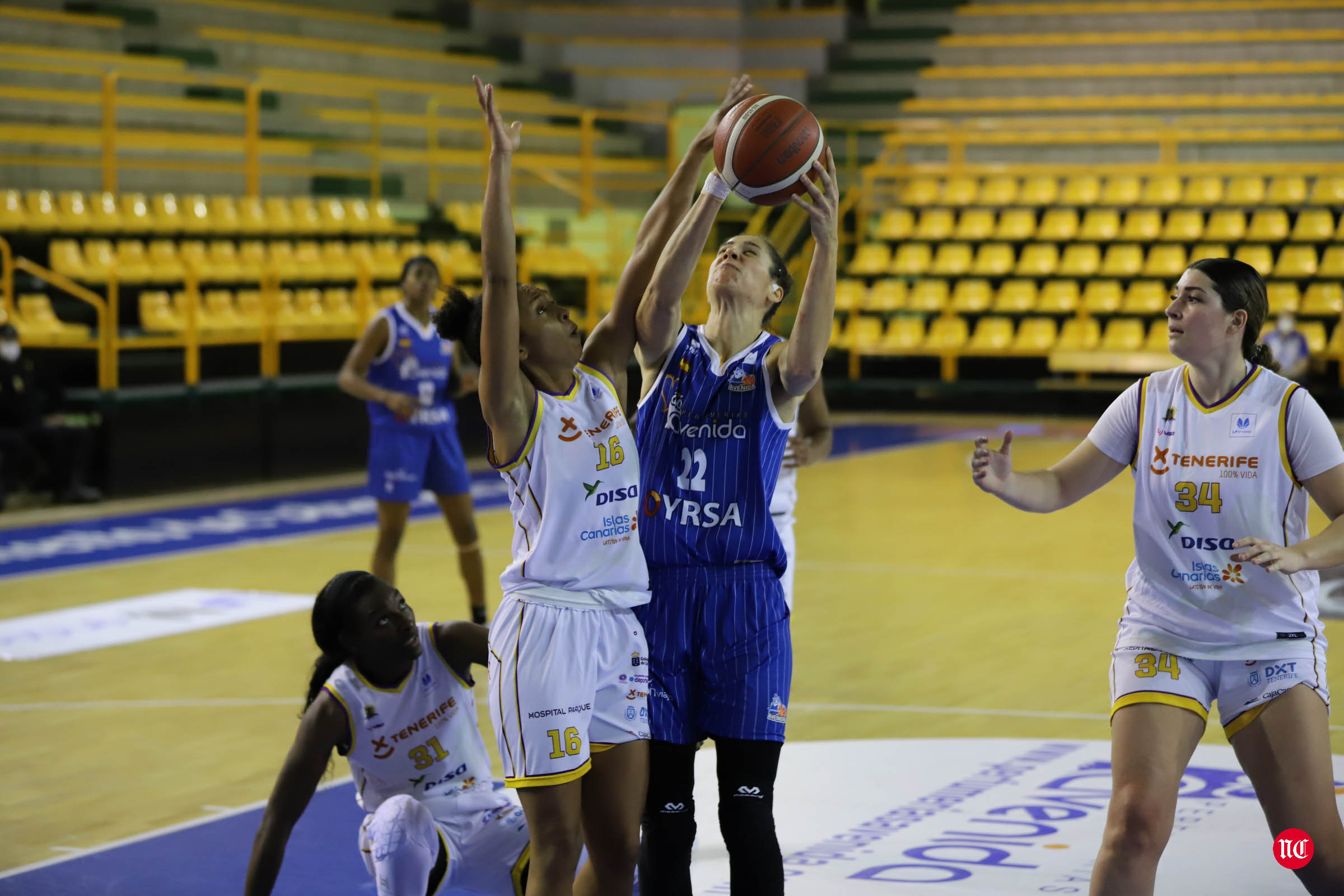 Fotos: Avenida 76-36 Ciudad de la Laguna