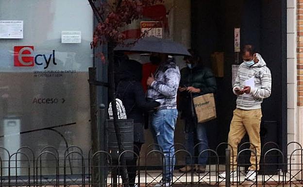 Un febrero nefasto para el empleo retiene en ERTE a más de 40.000 trabajadores en Castilla y León
