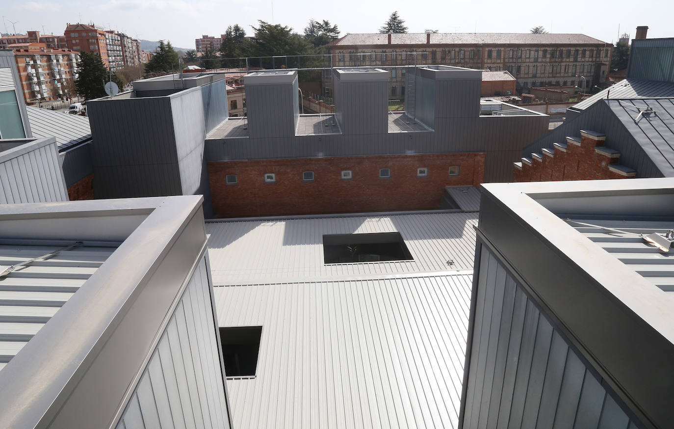 Estancia recuperada en la que se instalará la futura biblioteca.