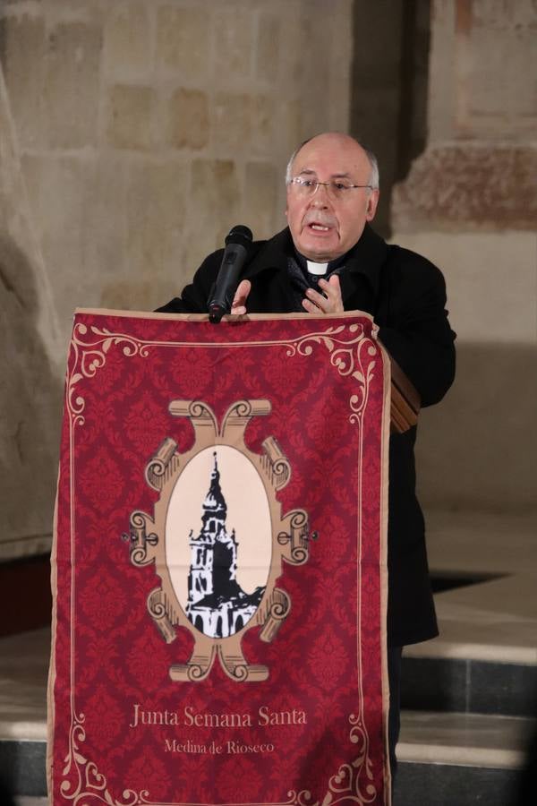 Fotos: Presentación del cartel de la Semana Santa de Medina de Rioseco