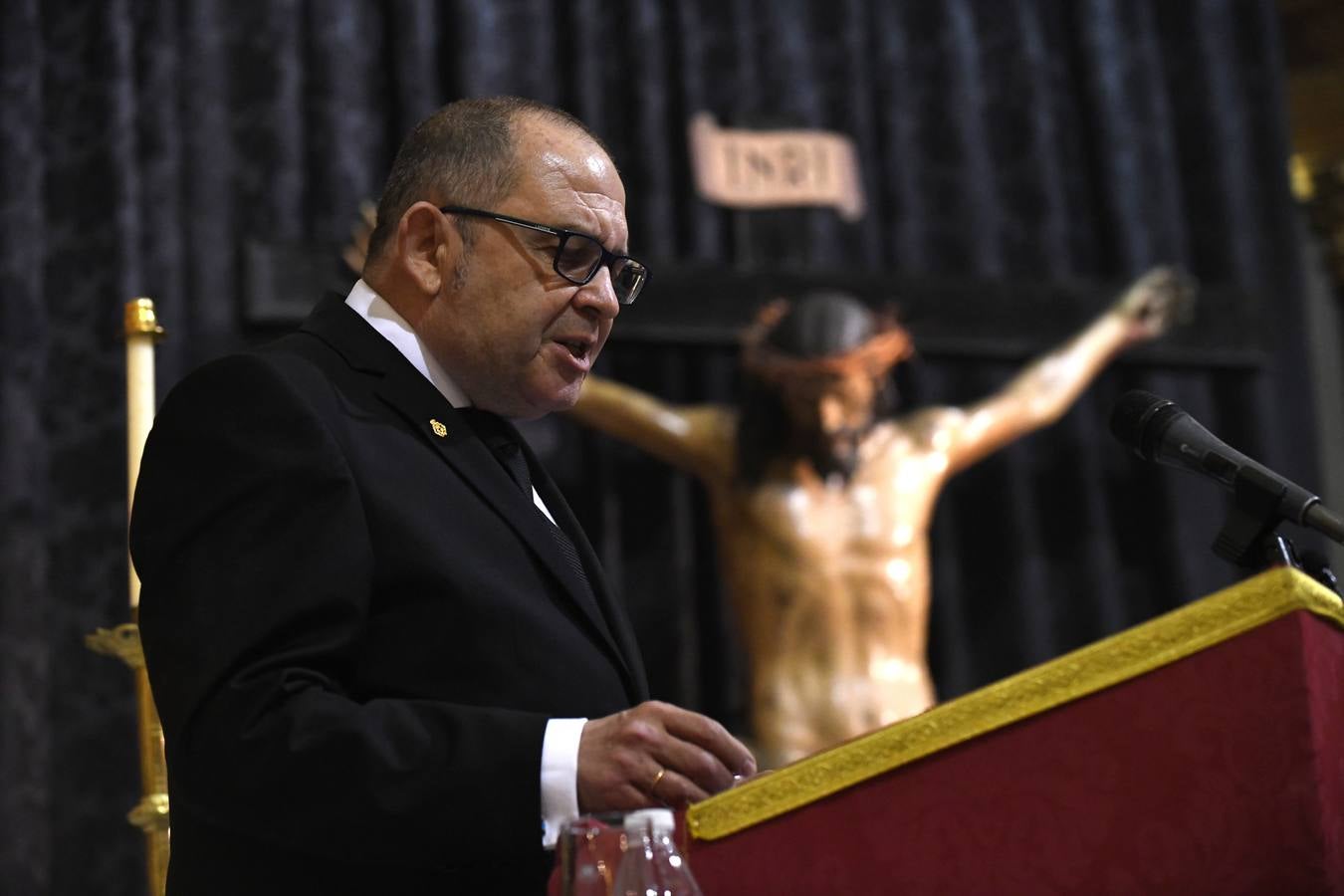 Fotos: Pregón Nazareno a cargo del profesor Alfredo Allúe