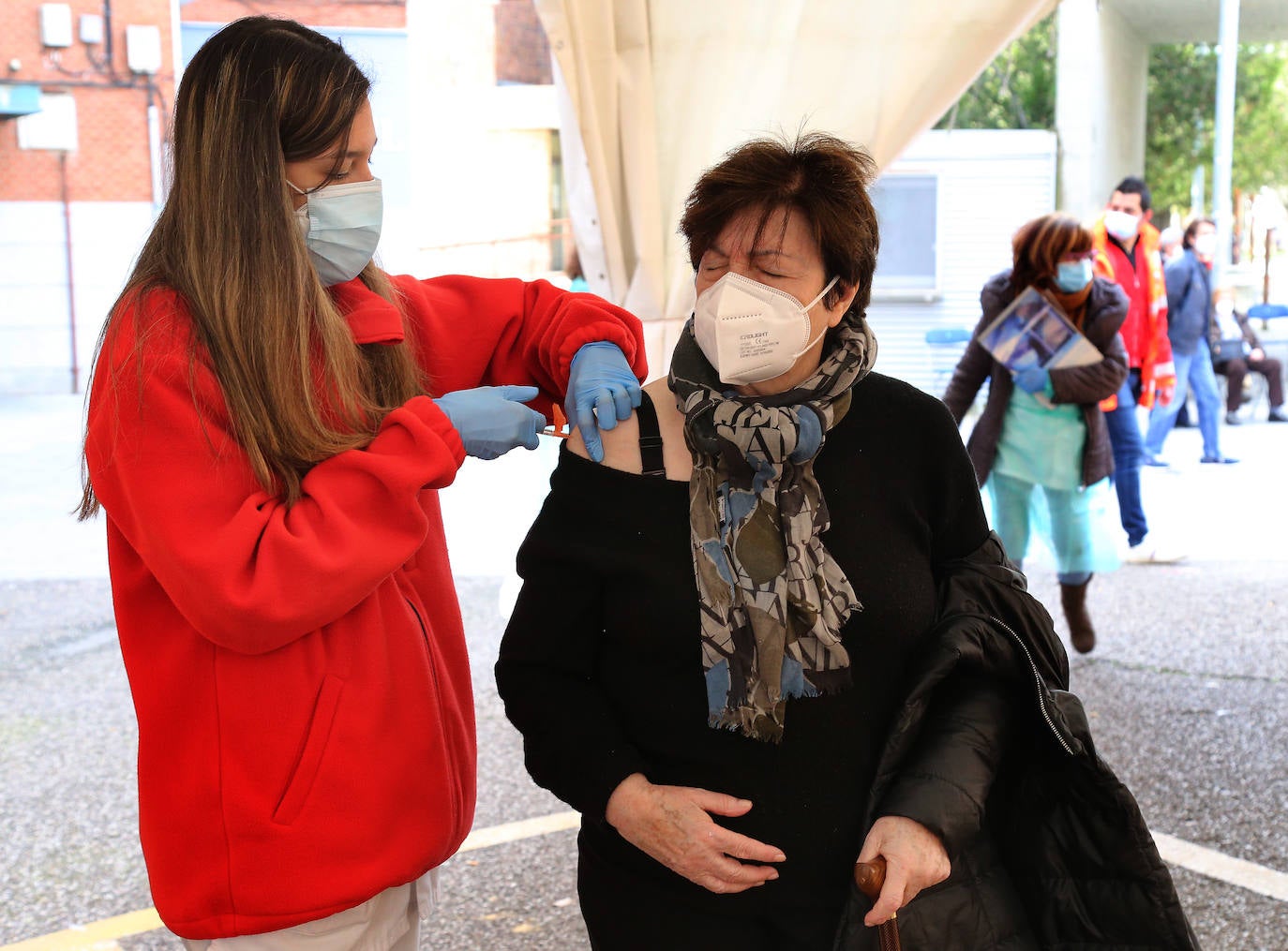 Fotos: La vacuna llega a los mayores de 85 años en Palencia