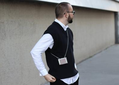El hombre de moda', con Javi de Velasco: el chaleco de punto, un esencial  en el armario masculino