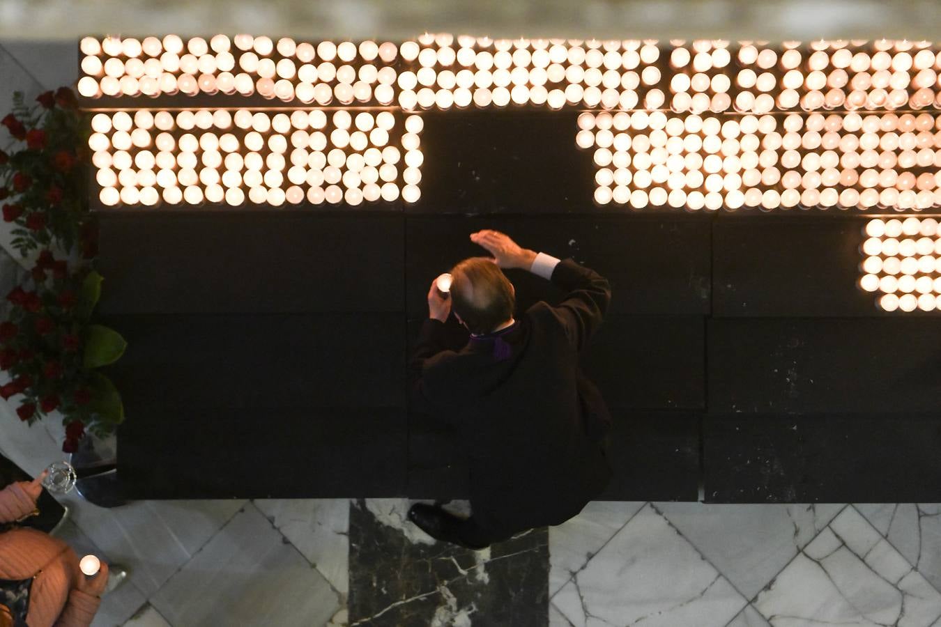 Fotos: Besapié al Nazareno en la Iglesia de Jesús de Valladolid
