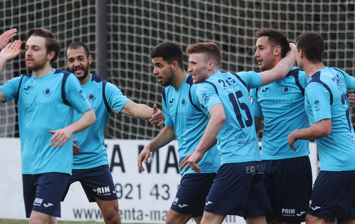 Partido entre el CD La Granja y el Ávila 