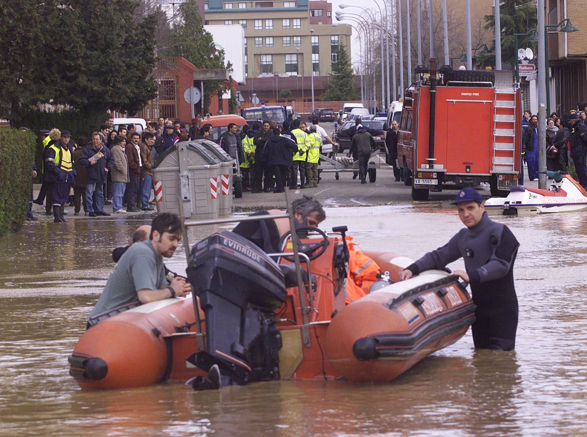 Fotos: El día que el Pisuerga disparó las alarmas en Valladolid