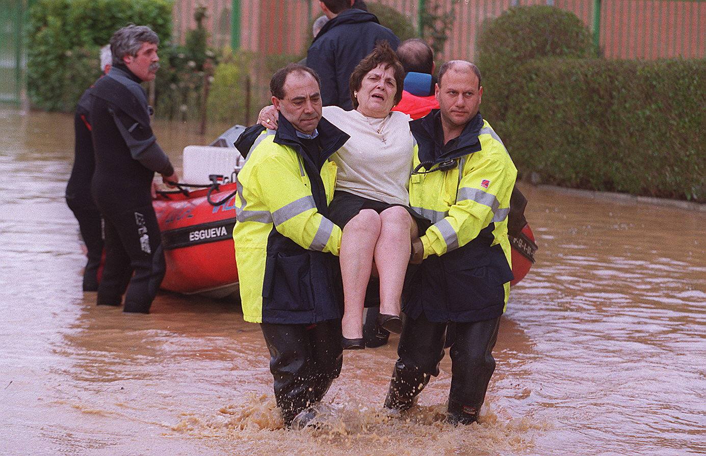 Fotos: El día que el Pisuerga disparó las alarmas en Valladolid