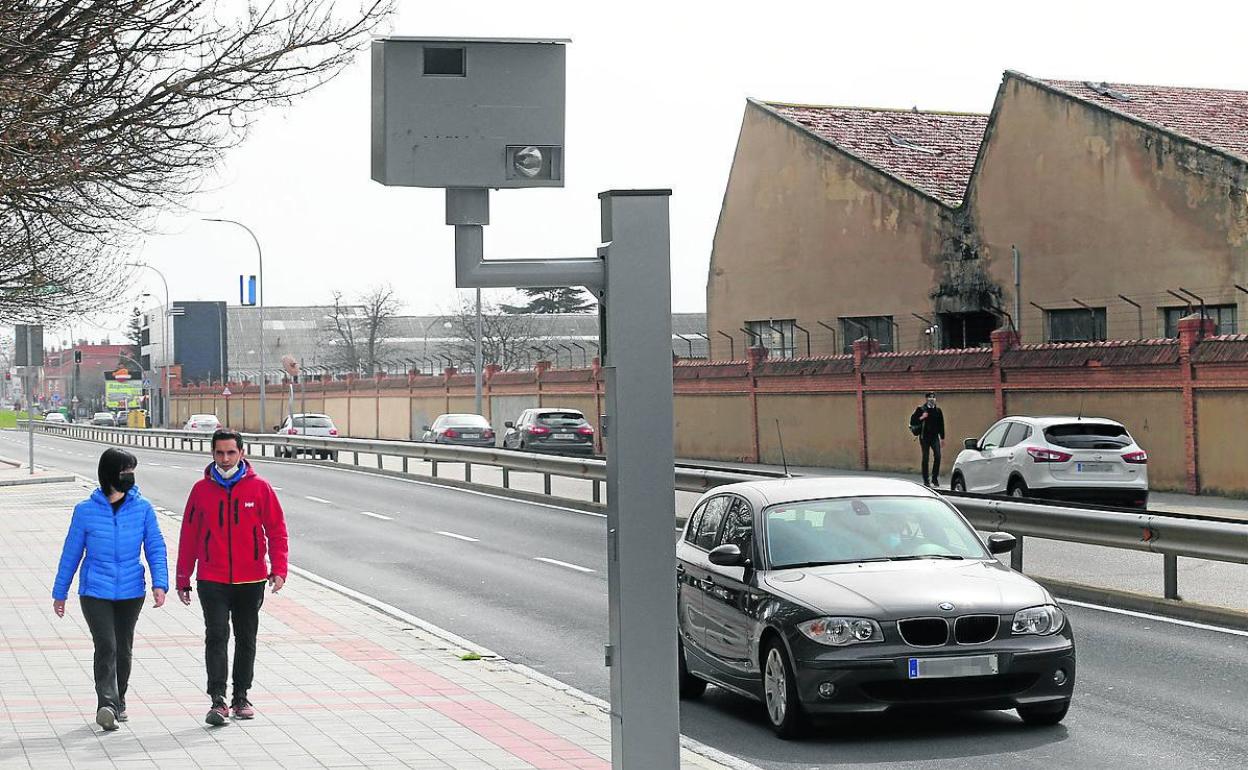 Diez calles y avenidas suman el 25% de los accidentes de tráfico en la capital palentina