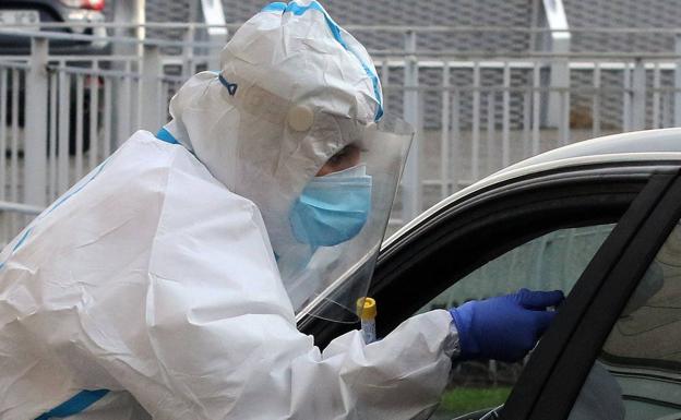 El domingo deja seis fallecidos por coronavirus en Castilla y León, la mitad que ayer