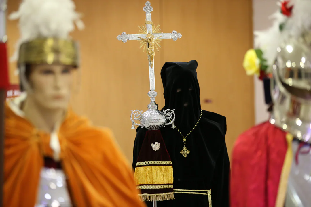 La exposición 'Procesión' se puede contemplar en el Palacio de Congresos de Salamanca 