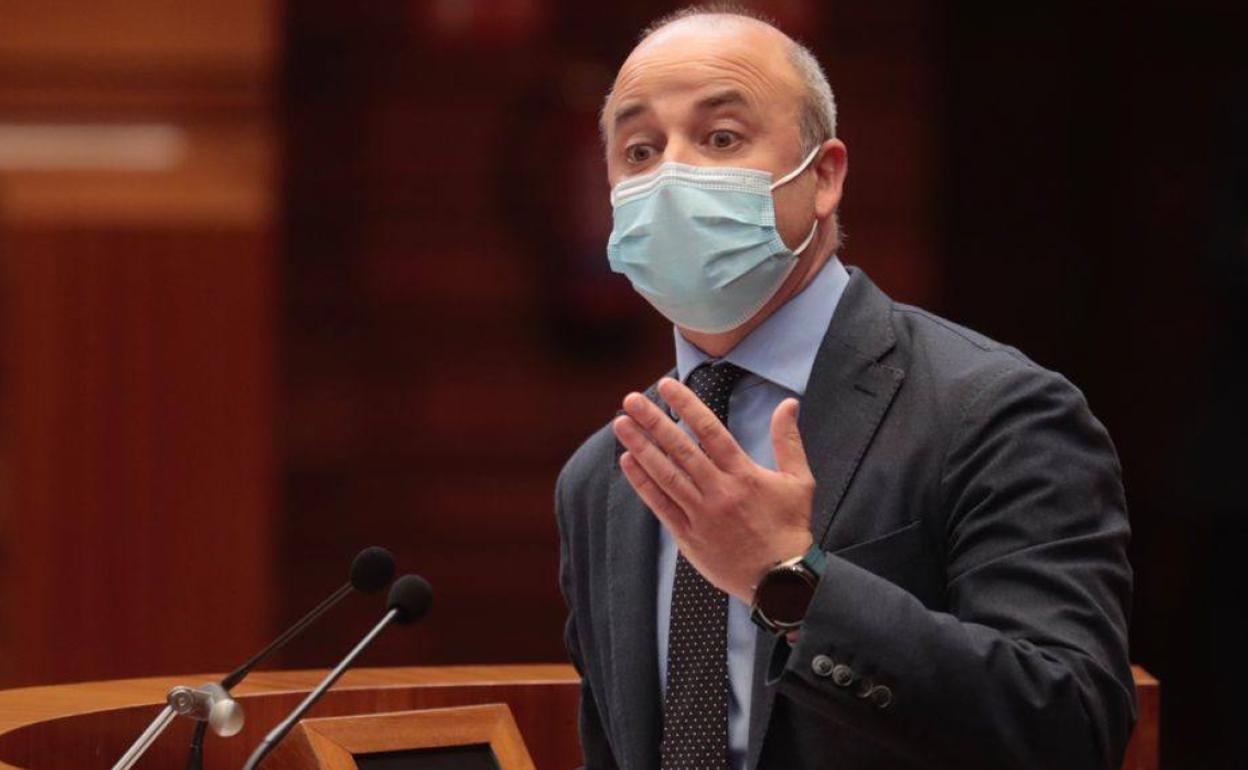 David Castaño, durante su intervención en el debate de la moción de censura.