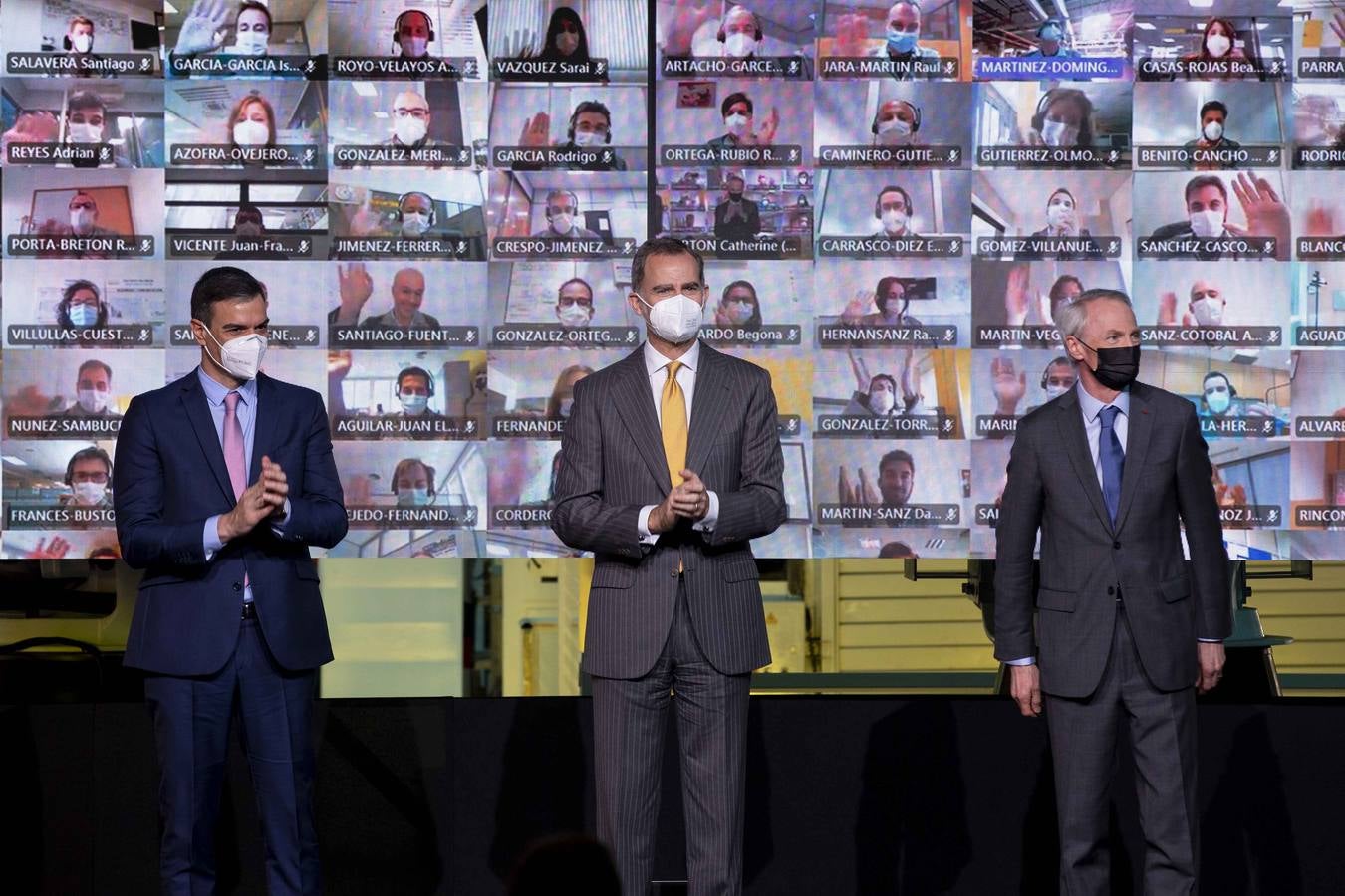Fotos: El Rey visita la fábrica de Renault en Palencia