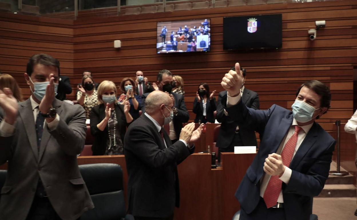 Fernandez Mañueco, Francisco Igea y Angel Ibáñez celebran el fracaso de la moción de censura.