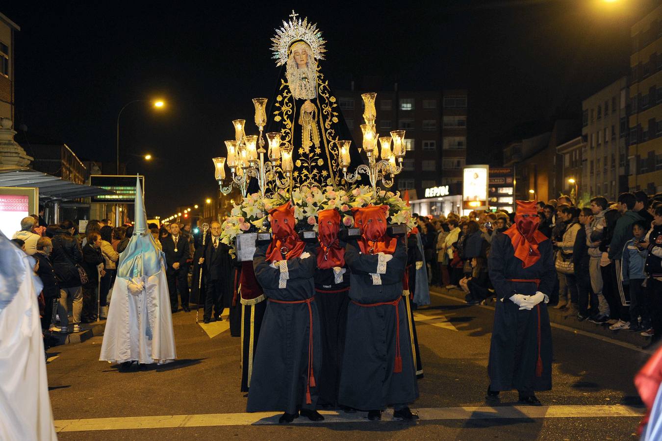 2014. Procesión de la Exaltación de la Cruz y Señora de los Dolores.