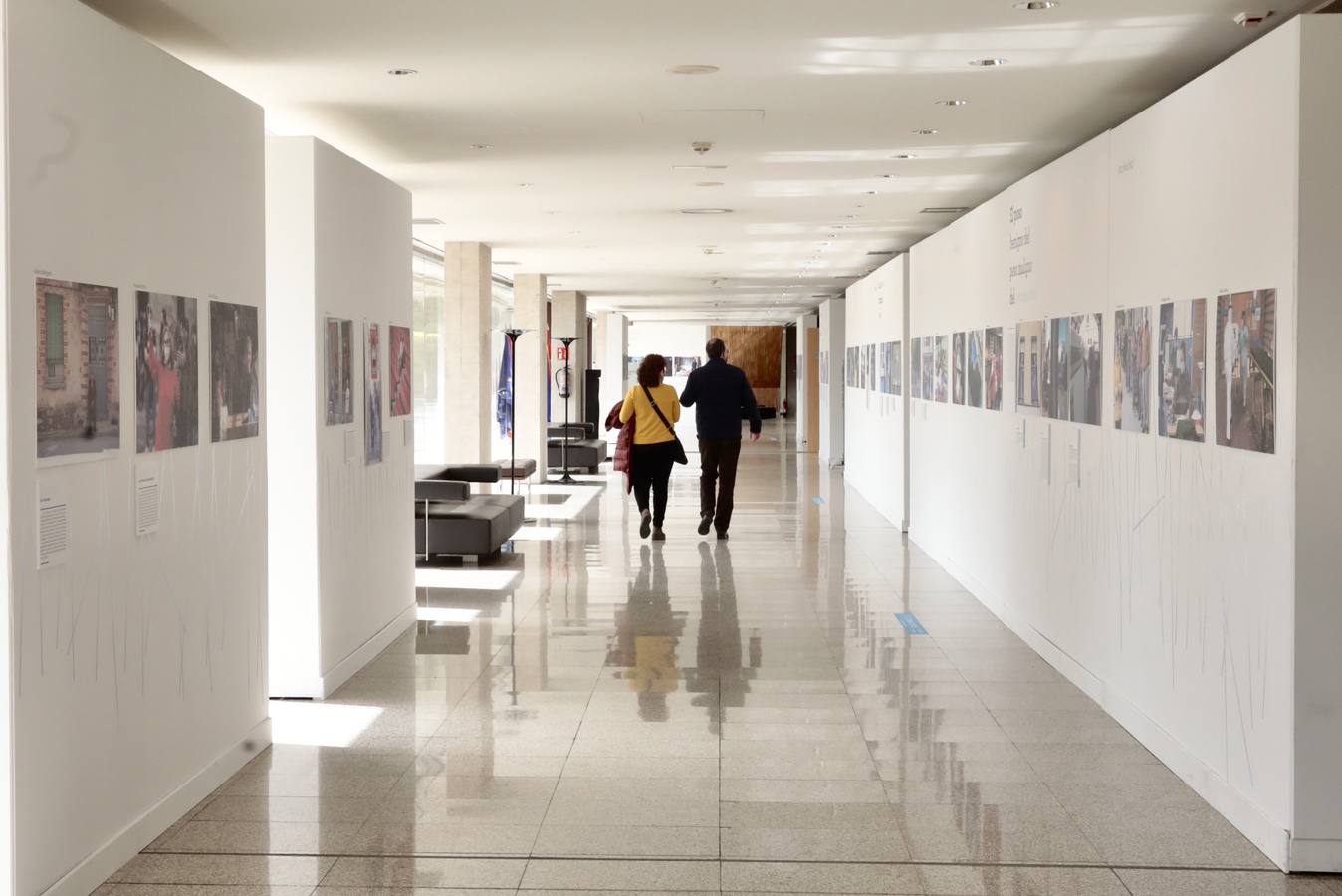 Fotos: Presentación el anuario gráfico &#039;2020&#039; de las Cortes