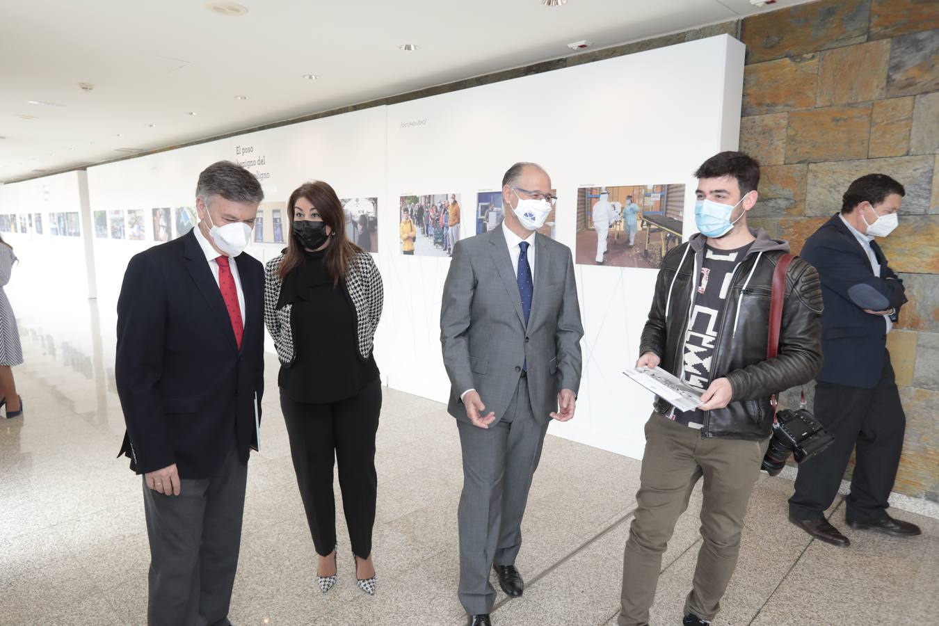 Fotos: Presentación el anuario gráfico &#039;2020&#039; de las Cortes