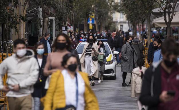 Sanidad pide «prudencia» porque «ya se está viendo el final del camino»