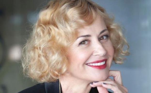 Esther Arroyo.