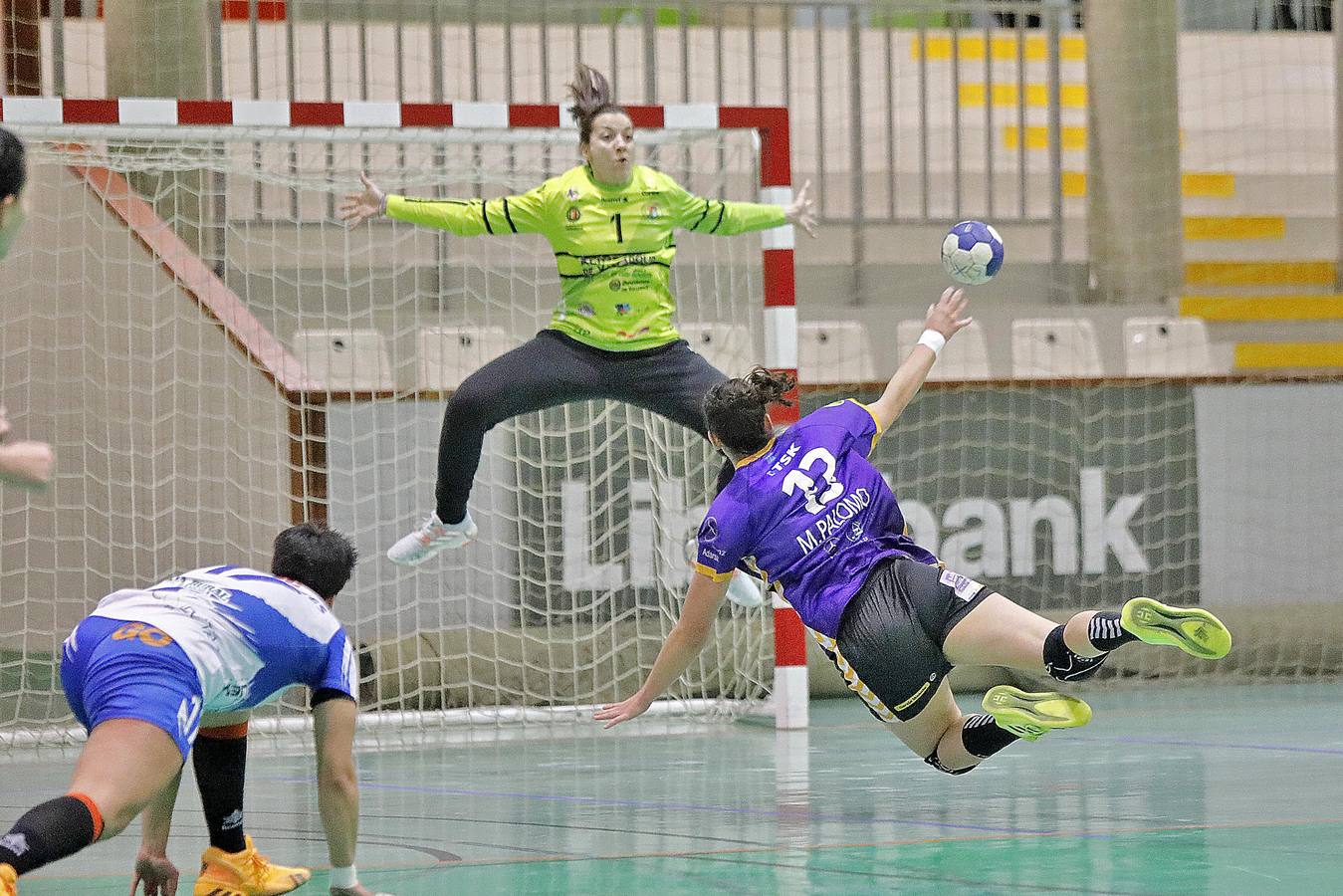 Fotos: Victoria del Aula Alimentos de Valladolid ante el Liberbank Gijón (24-34)