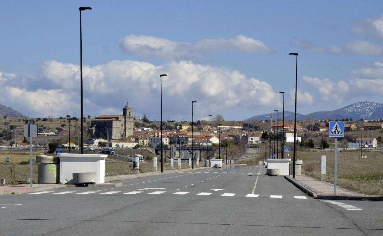 Calle en el polígono de Villacastín. 