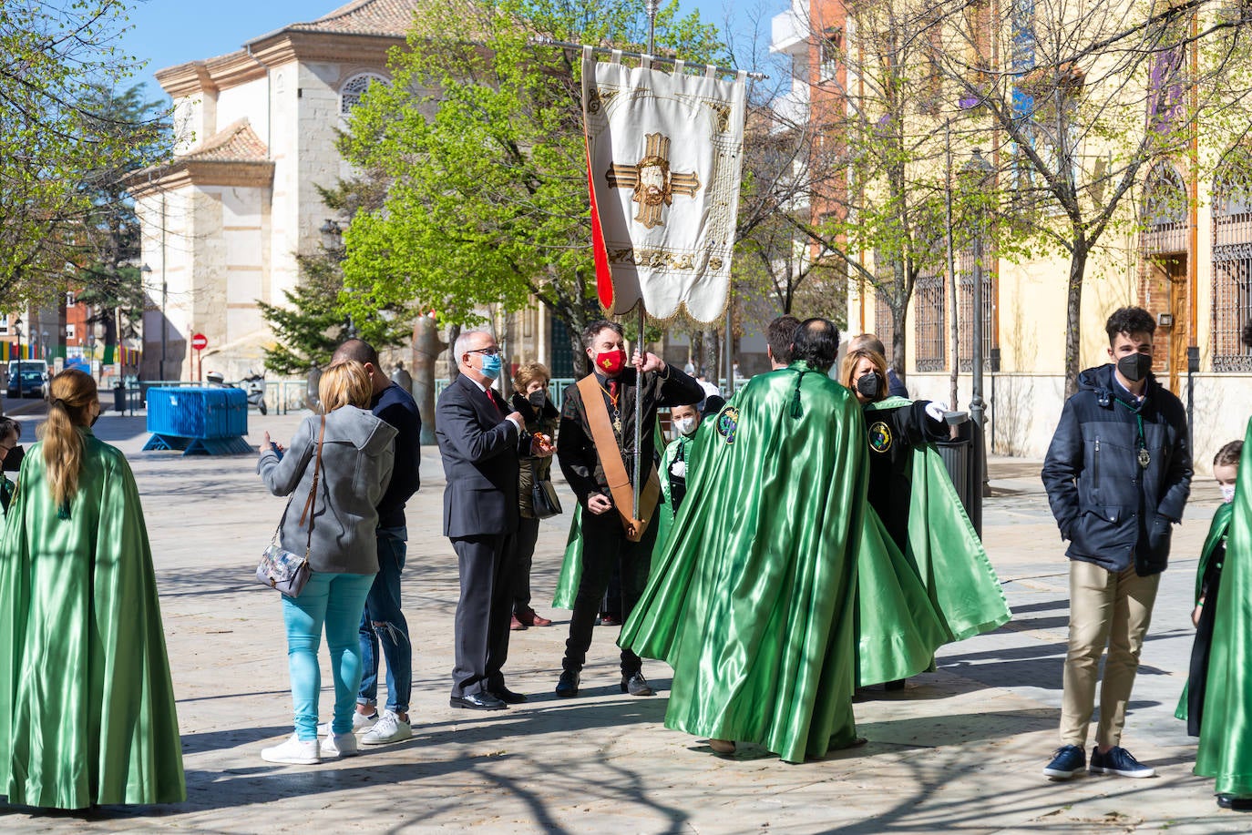 Fotos: El Rompimiento del Velo cierra la Semana Santa en Palencia