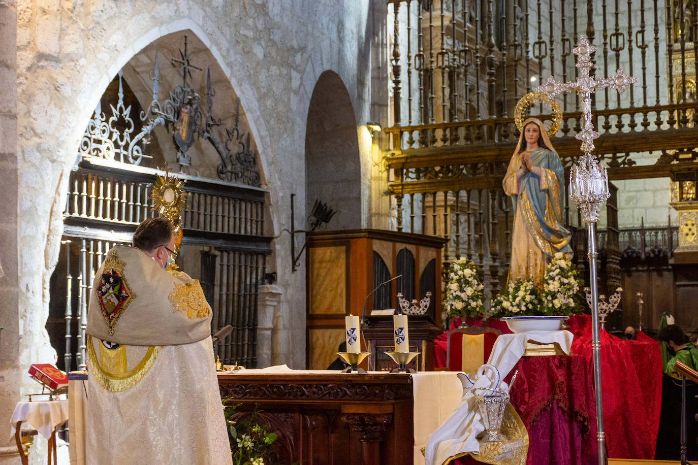 Fotos: El Rompimiento del Velo cierra la Semana Santa en Palencia