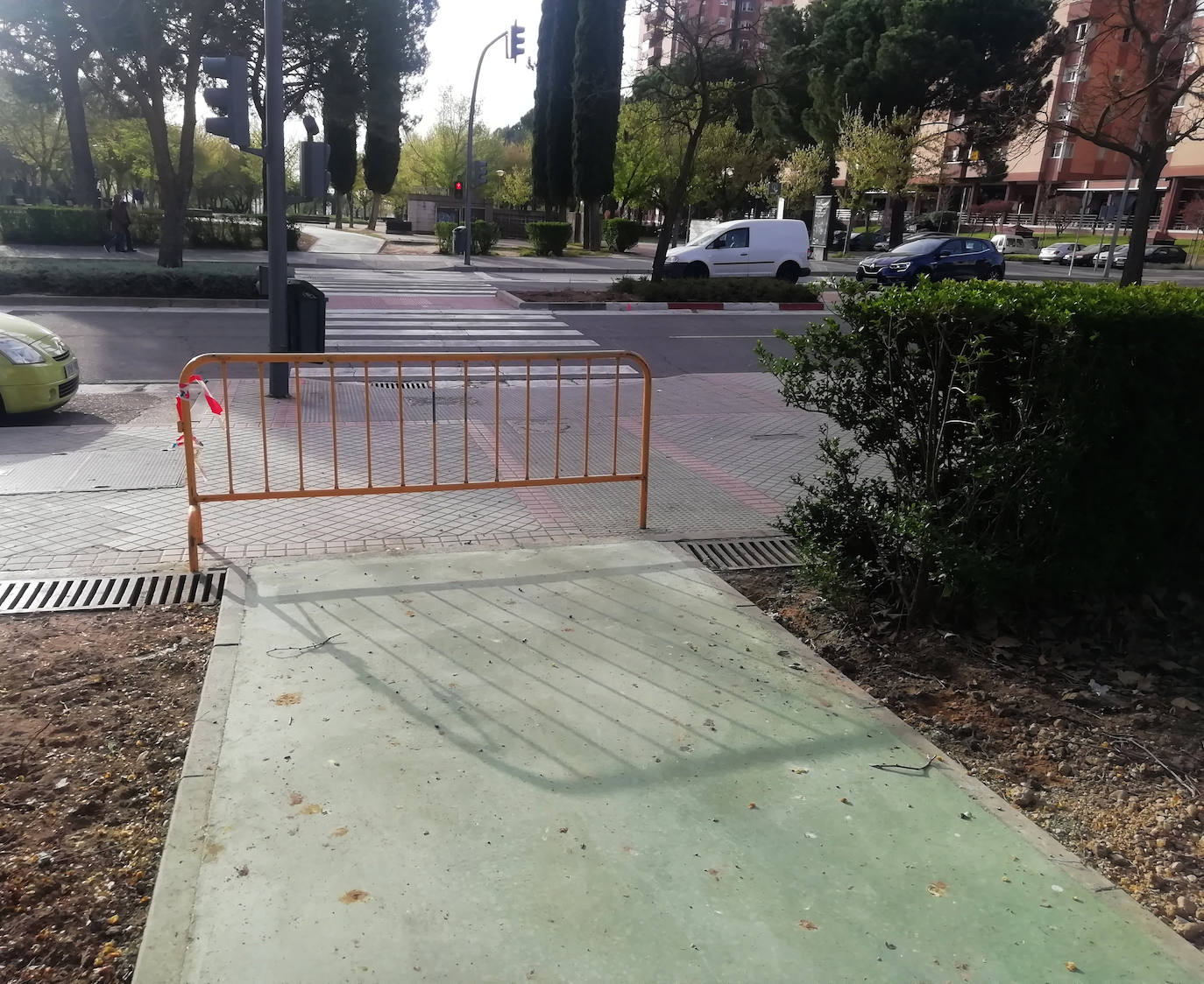 Fotos: Remate de las obras de unión del carril bici de Parquesol con la Avenida de Salamanca