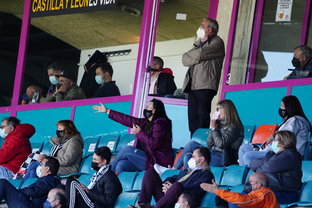 Aficionados del Salamanca en el Helmántico