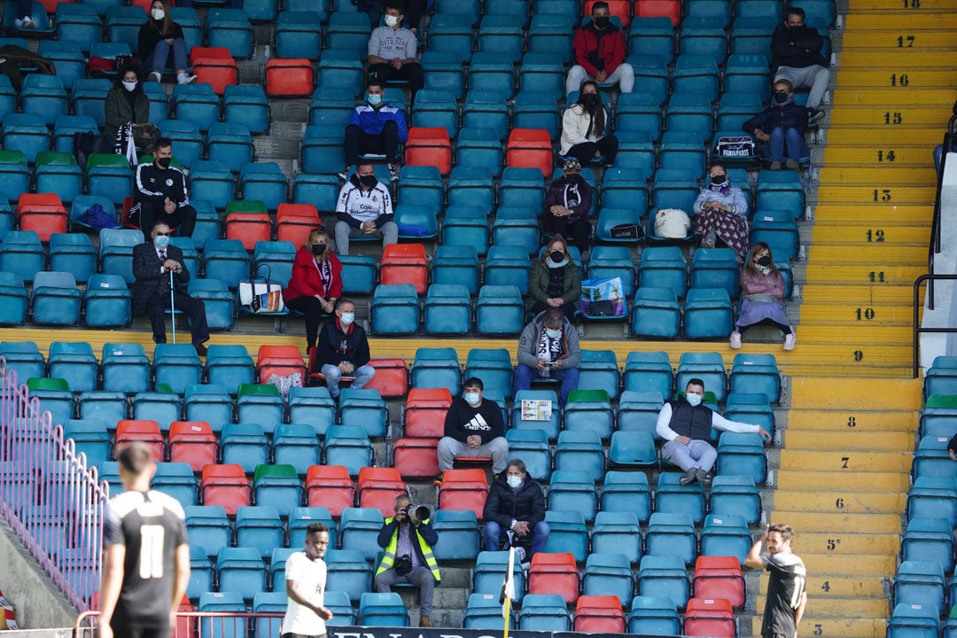 Aficionados del Salamanca en el Helmántico