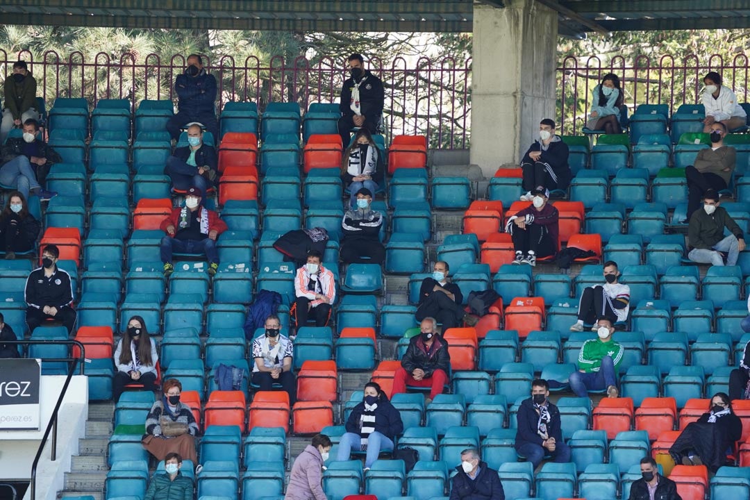 Aficionados del Salamanca en el Helmántico