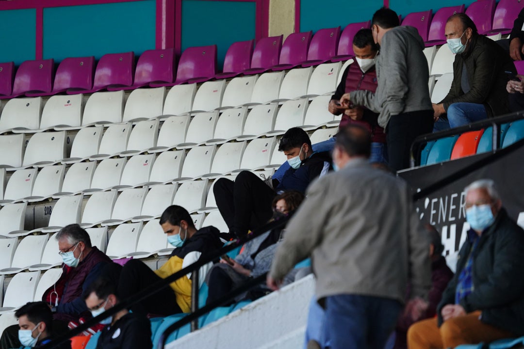 Aficionados del Salamanca en el Helmántico