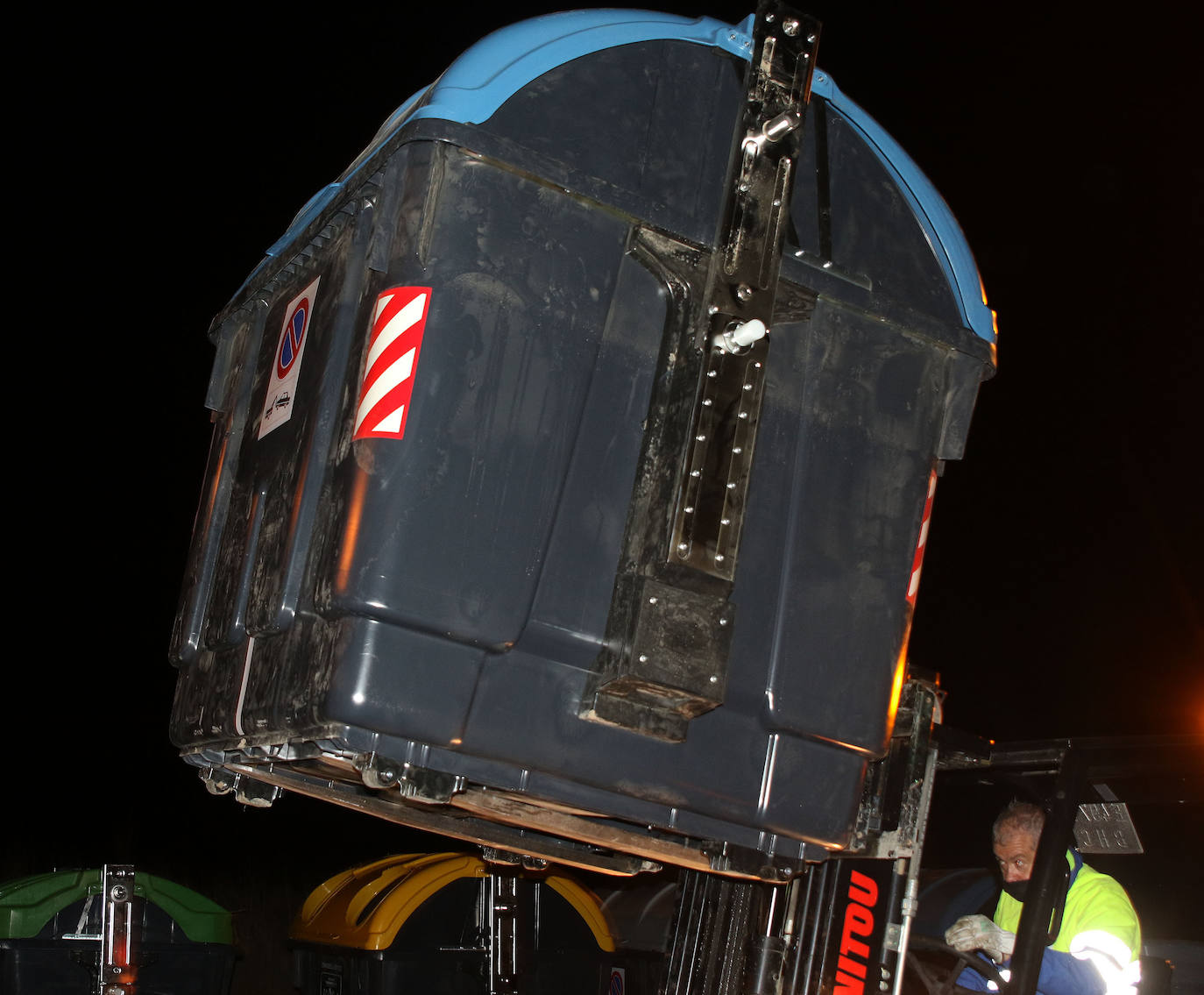 Renovación de los contenedores en Segovia 