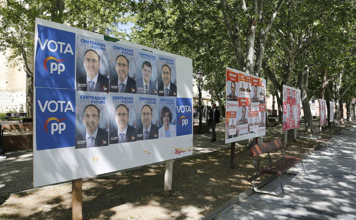 Propaganda electoral en la ciudad de Palencia.