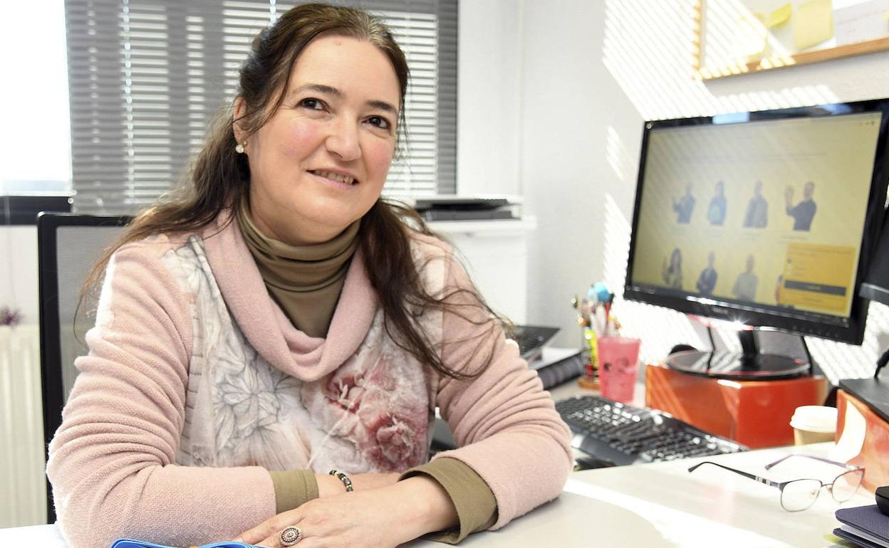 Martha Lucía Orozco, en su despacho de la Universidad de Burgos.