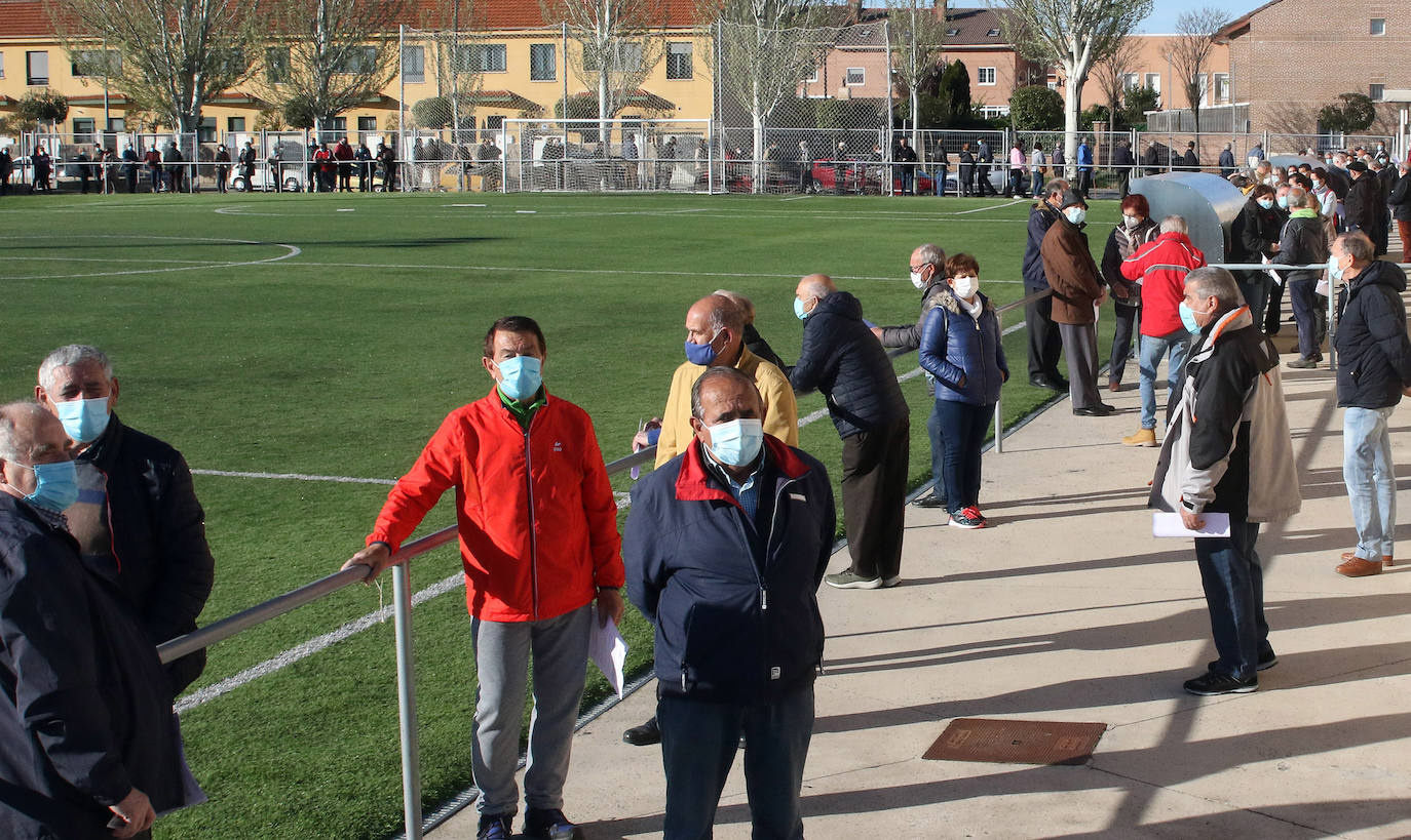 Reparto de mascarillas en Segovia 