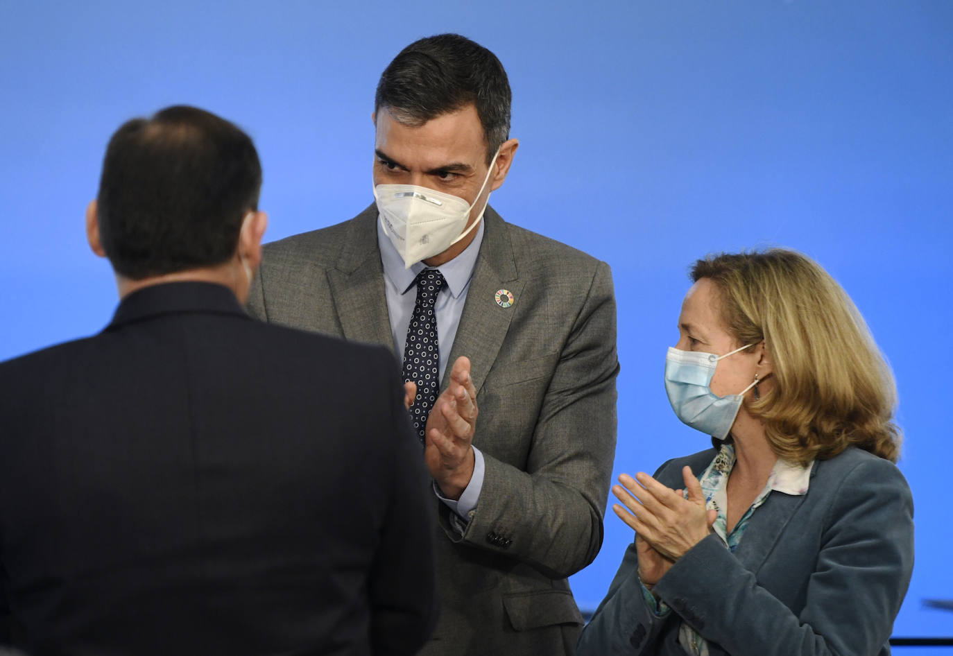 Nadia Calviño y Pedro Sánchez.