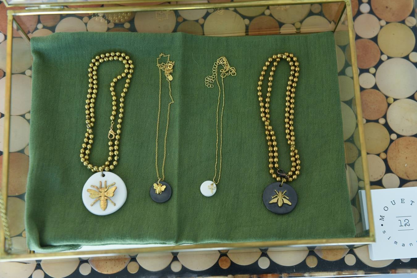 Fotos: La diseñadora Elsa Mateo nos abre las puertas de su taller de cerámica Mouette 12