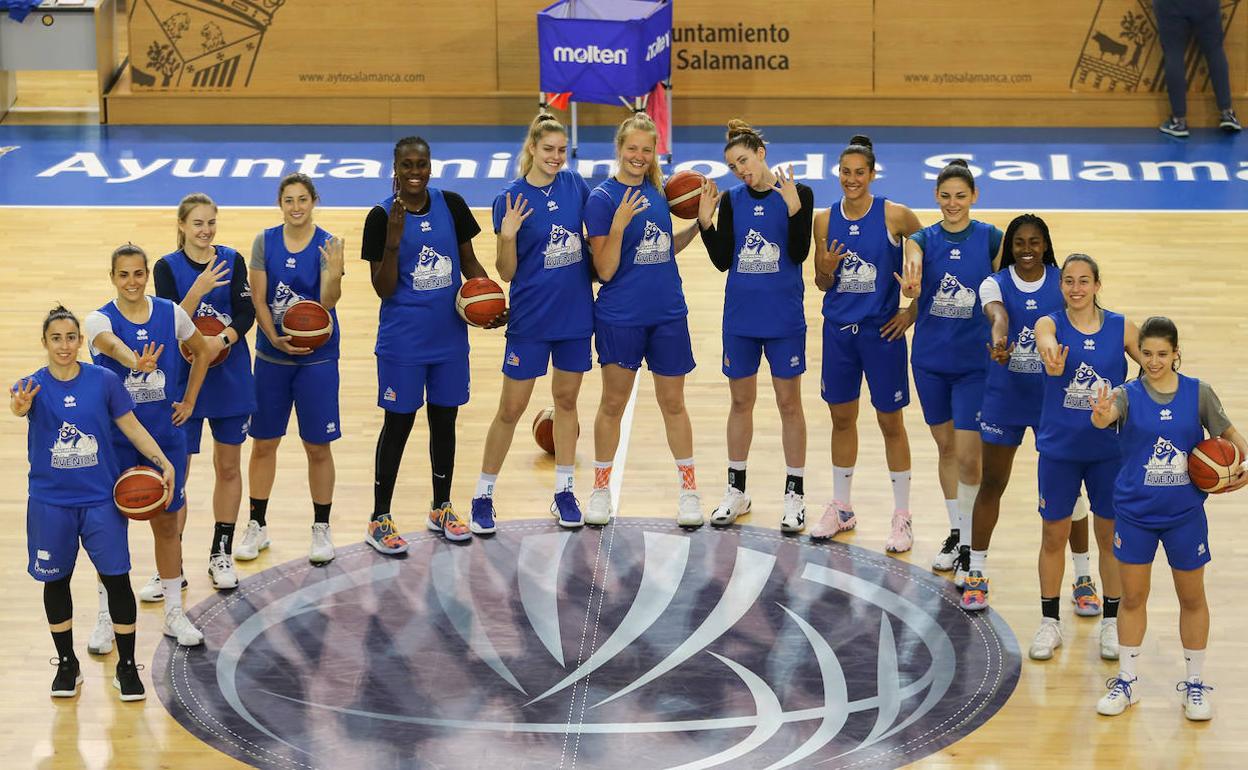 El CB Avenida quiere agrandar su leyenda colándose ante Sopron en la tercera final de la Euroliga de su historia