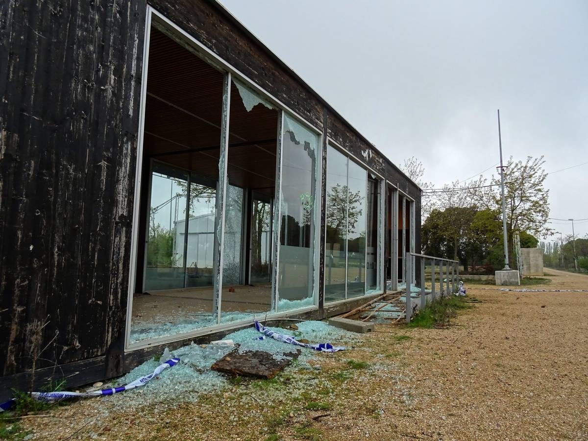 Fotos: Destrozos en las instalaciones de Pingüinos en la antigua Hípica Militar de Valladolid