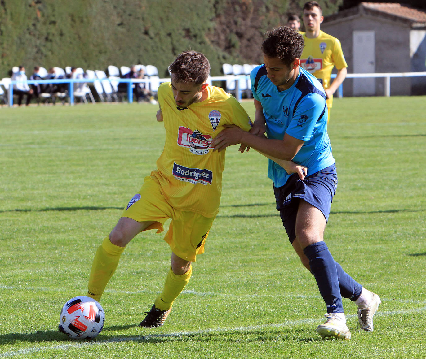 Jugadas del encuentro disputado entre La Granja y La Bañeza.