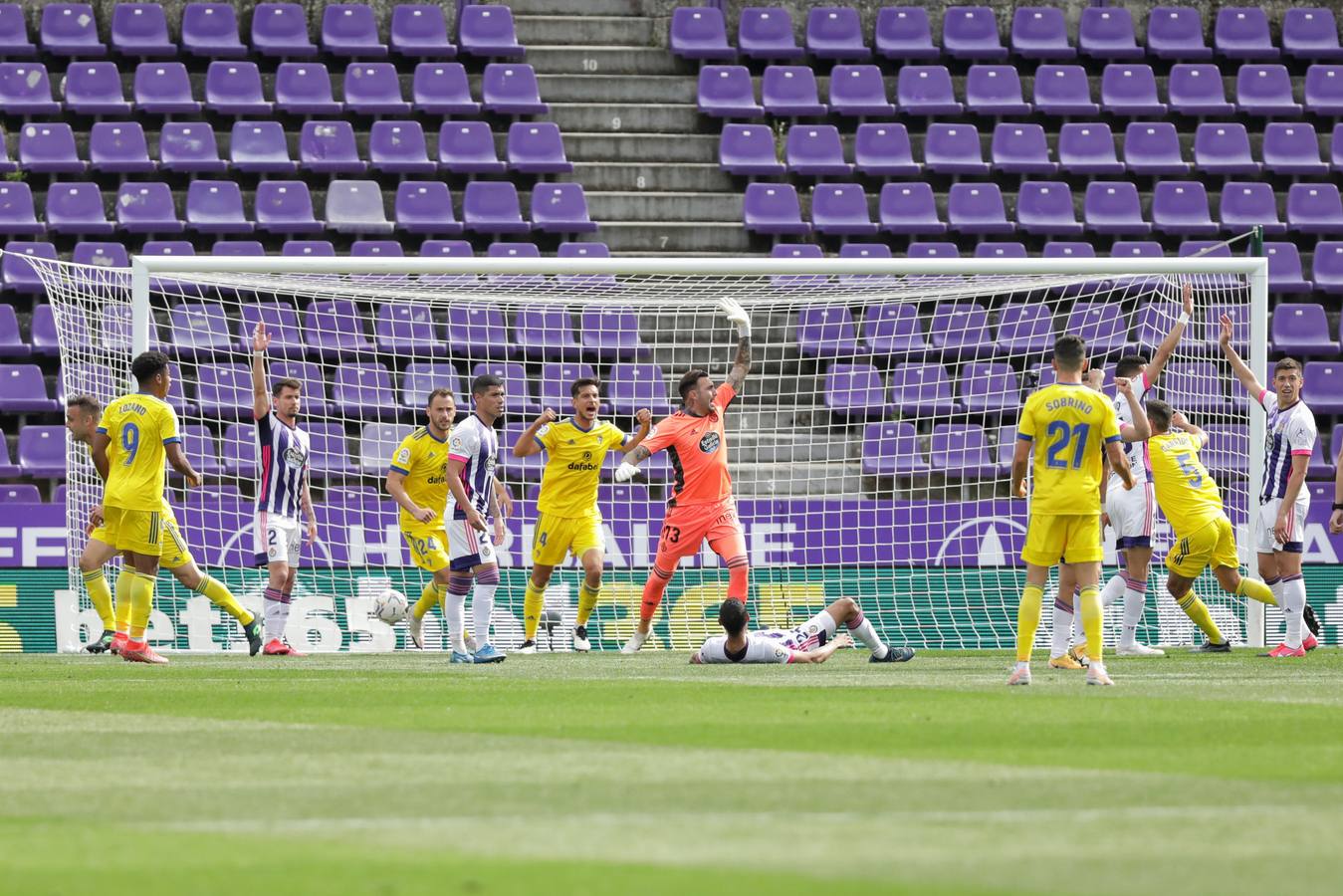 Fotos: Empate del Real Valladolid ante el Cádiz (1-1)